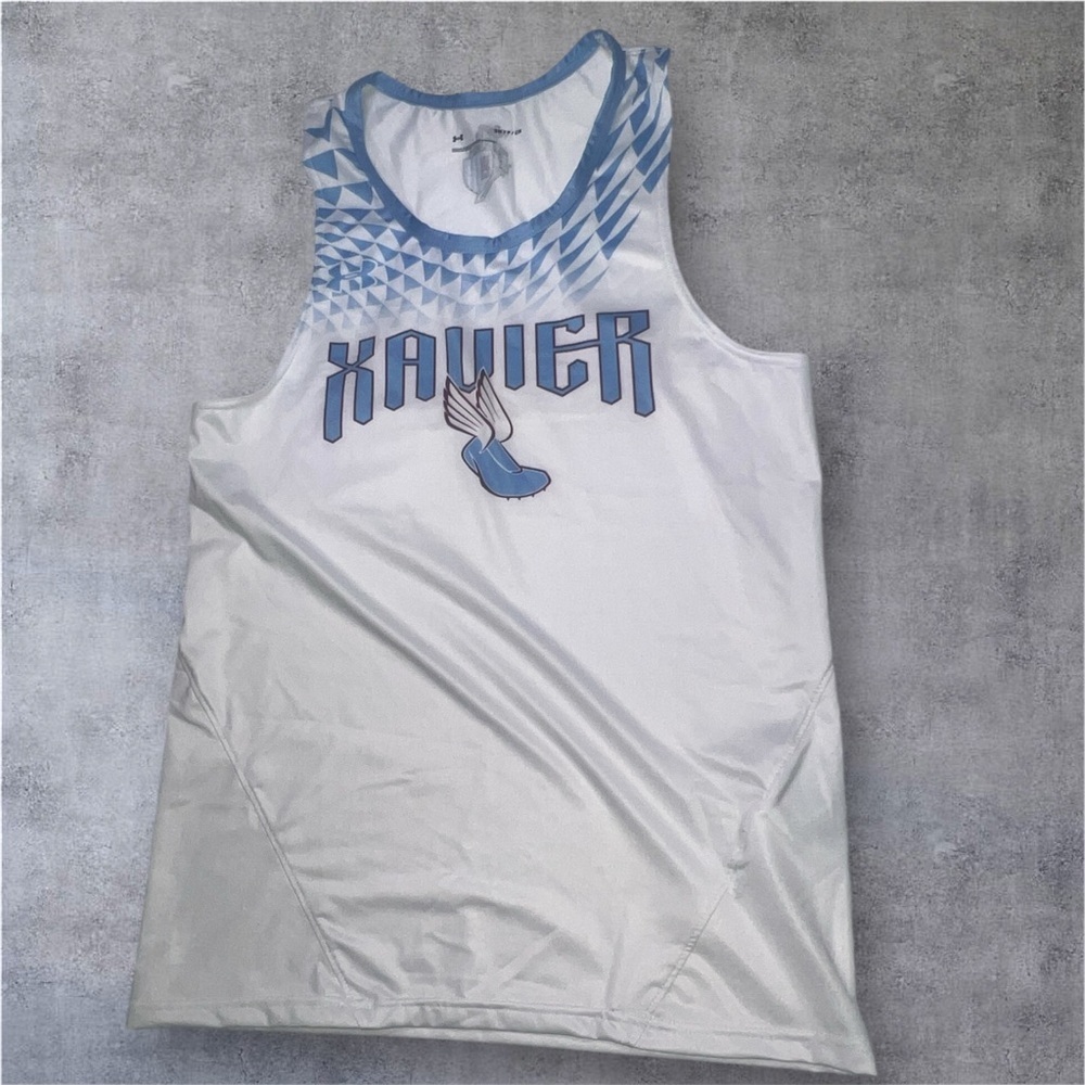 Under Armour White and Blue Tank Tops  size: S UNDERWEAR